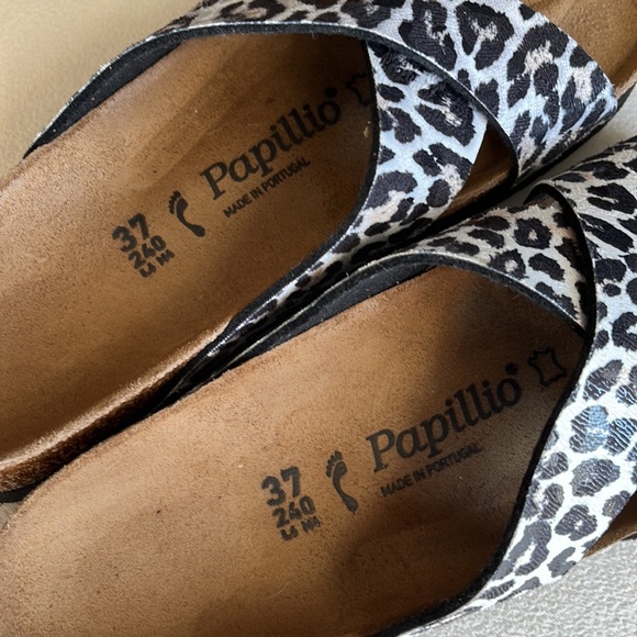Like new Birkenstock Papillio animal print sandals, size 37. - Picture 2 of 6